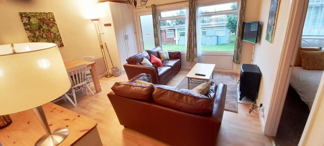 Sheena'S Dartmouth Chalets 外观 照片